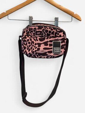 GANNI pink leopard print crossbody tech bag